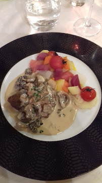 Blanquette de veau du Restaurant gastronomique Auberge Fleurie à Châlonvillars - n°15