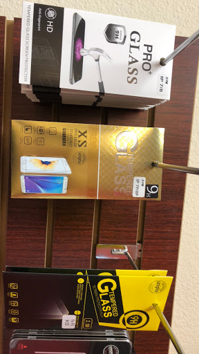 Cell Phone Store «Rescue Cell Phone- Richardson», reviews and photos, 3601 N Jupiter Rd #500, Richardson, TX 75082, USA