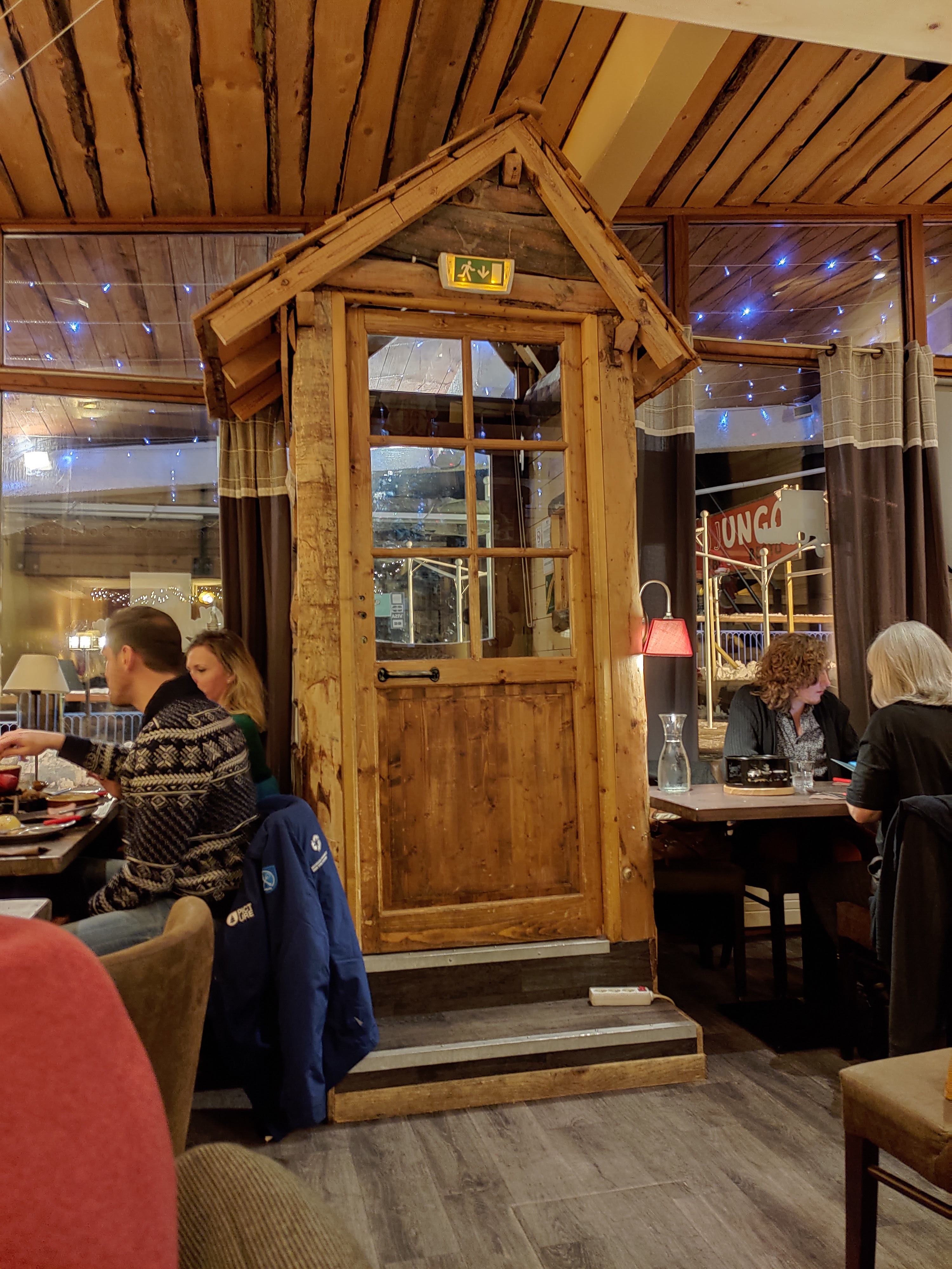 Photo n° 2 de l'avis de MARIA.O fait le 25/12/2019 à 08:35