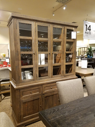 Furniture Store «Ashley HomeStore», reviews and photos, 8251 W Golf Rd, Niles, IL 60714, USA