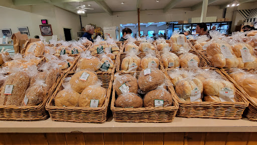 Grocery Store «Delicious Orchards», reviews and photos, 320 NJ-34, Colts Neck, NJ 07722, USA