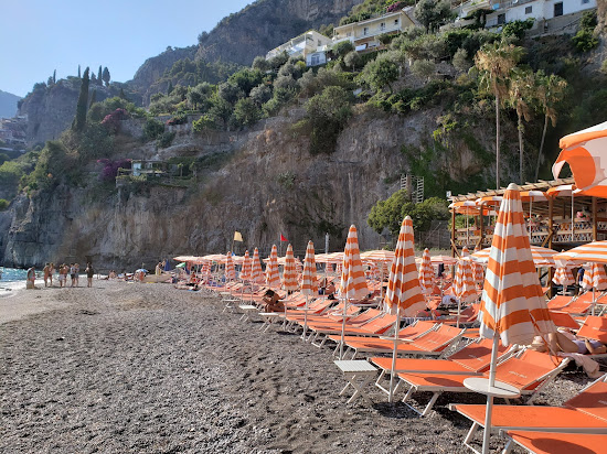 Arienzo Beach