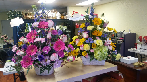 Florist «Blooms & Bouquets», reviews and photos, 2502 N Howard Ave, Tampa, FL 33607, USA