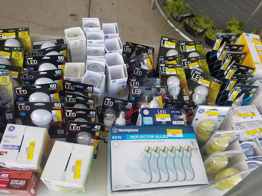 Hardware Store «Charleston Ace Hardware», reviews and photos, 1320 E St, Charleston, IL 61920, USA