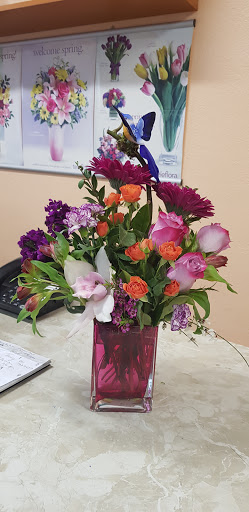 Florist «Canoga Park Florist», reviews and photos, 7144 Owensmouth Ave, Canoga Park, CA 91303, USA