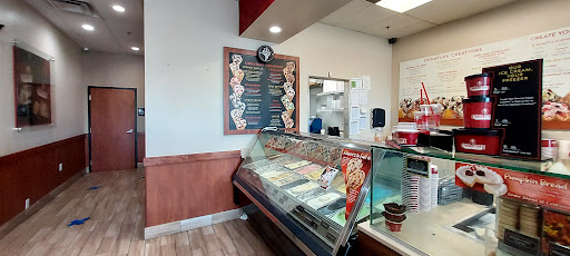 Ice Cream Shop «Cold Stone Creamery», reviews and photos, 2015 S Hurstbourne Pkwy, Louisville, KY 40220, USA