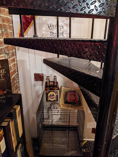 Book Store «Old Fox Books & Coffeehouse», reviews and photos, 35 Maryland Ave, Annapolis, MD 21401, USA