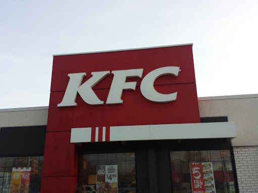 Shopping Mall «Airport Plaza Shopping Center», reviews and photos, 1390 NJ-36, Hazlet, NJ 07730, USA