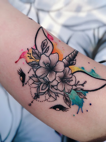 Szí ink tattoo - Tetoválószalon