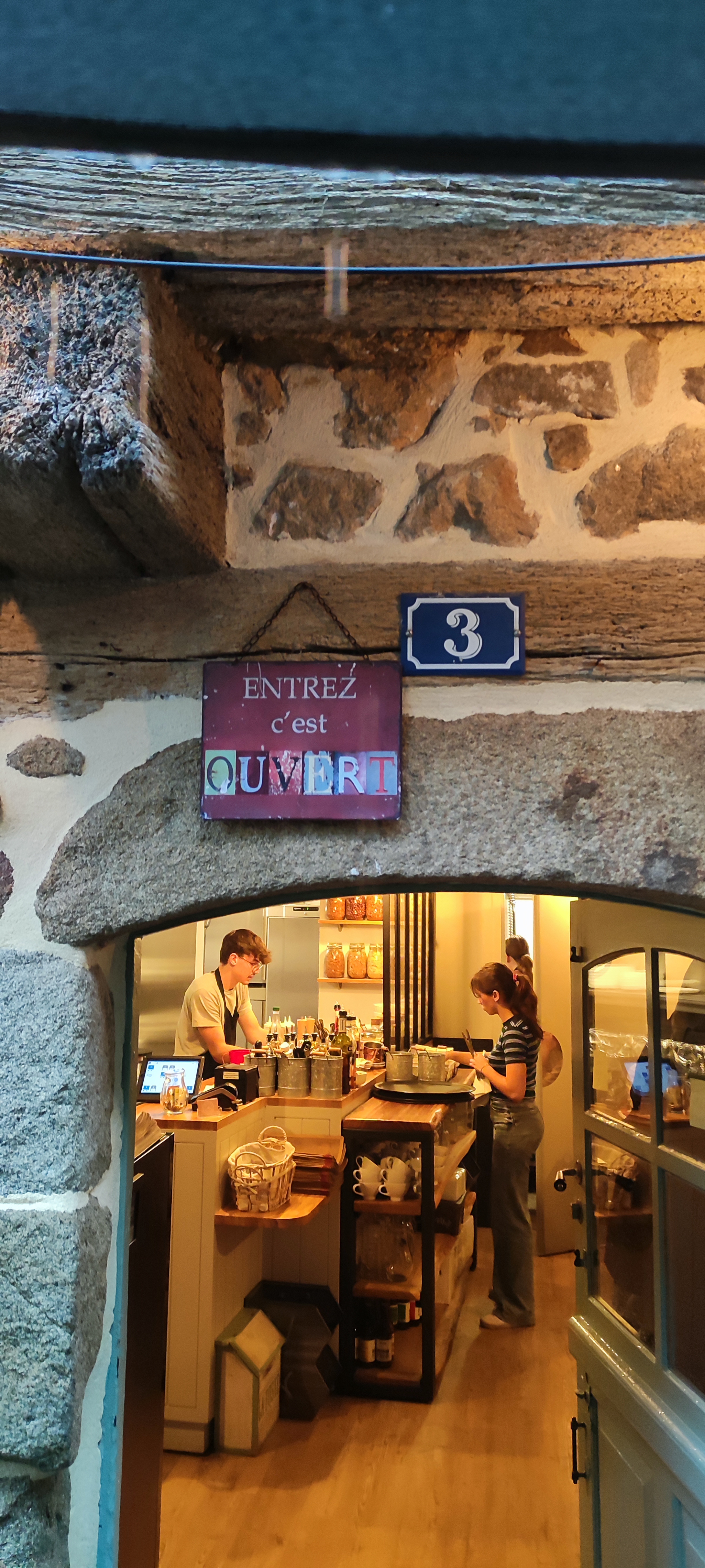 Photo n° 3 de l'avis de Edouard.e fait le 01/08/2023 à 20:22