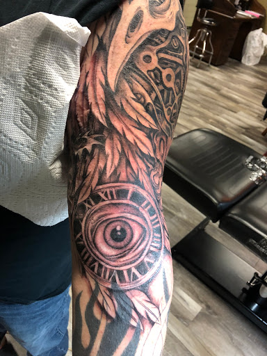 Explore mechanic sleeve tattoo ideas, creative tattoo ideas in New Philadelphia, available at My Museum Tattoo Studio