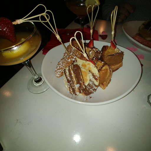 Restaurant «The Place 2 Be Restaurant», reviews and photos, 615 Franklin Ave, Hartford, CT 06114, USA