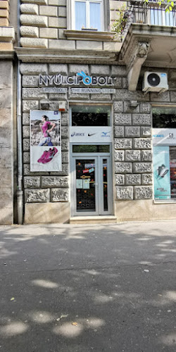 Értékelések erről a helyről: Nyúlcipőbolt, Budapest - Sport bolt