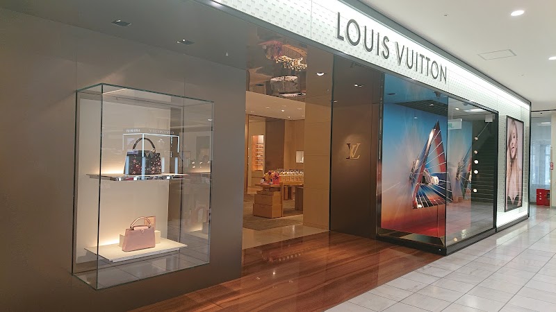 ルイ ヴィトン 横浜髙島屋店 神奈川県横浜市西区南幸 革製品専門店 グルコミ