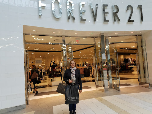 Shopping Mall «Philadelphia Mills», reviews and photos, 1455 Franklin Mills Cir, Philadelphia, PA 19154, USA