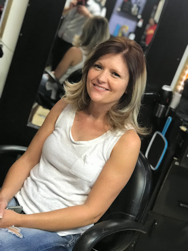 Hair Salon «Zeena Hair Salon», reviews and photos, 517 S Brookhurst St, Anaheim, CA 92608, USA