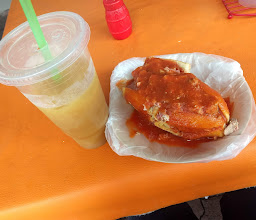 Tortas Ahogadas Henry photo