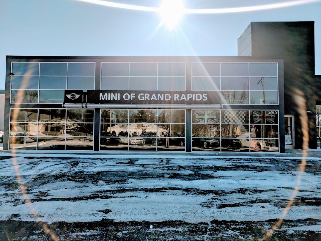 MINI of Grand Rapids