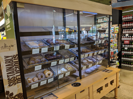 Grocery Store «Whole Foods Market», reviews and photos, 1401 E 41st St, Tulsa, OK 74105, USA