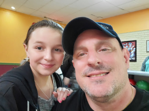 Bowling Alley «Coram Country Lanes», reviews and photos, 615 Middle Country Rd, Coram, NY 11727, USA