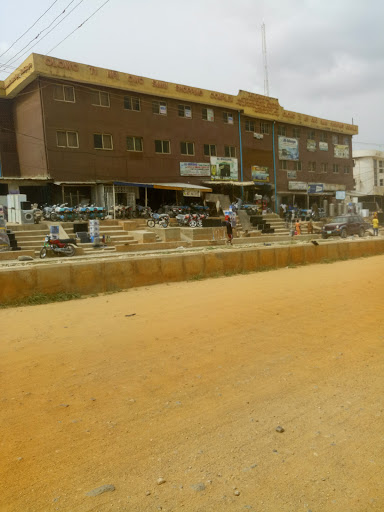 Olowotifishanu Shopping Complex, Ward XII E9 II, Ibadan, Nigeria, Outlet Mall, state Oyo