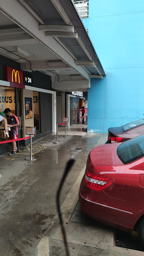 Phone number for Boon Keng