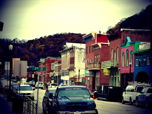 Gift Shop «Paper Moon», reviews and photos, 206 A St, McGregor, IA 52157, USA