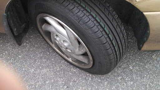 Tire Shop «Tire Discount Center», reviews and photos, 76 Dolson Ave, Middletown, NY 10940, USA