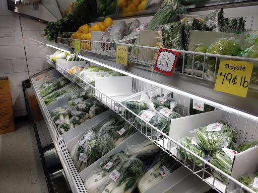 Asian Grocery Store «Brandon Oriental Market», reviews and photos, 112 Pauls Dr, Brandon, FL 33511, USA