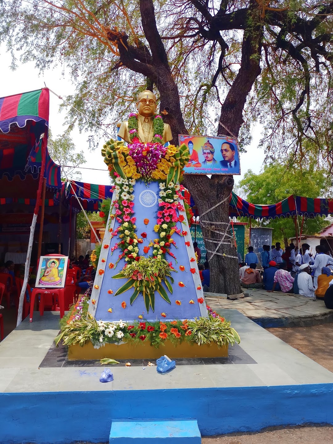 ಡಾ.ಬಿ.ಆರ್ ಅಂಬೇಡ್ಕರ್ ಸರ್ಕಲ್ ಪಾಳಾ