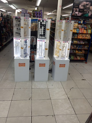 Beauty Supply Store «Deco Drive Beauty Supply», reviews and photos, 5182 NW 17th Ave, Miami, FL 33142, USA