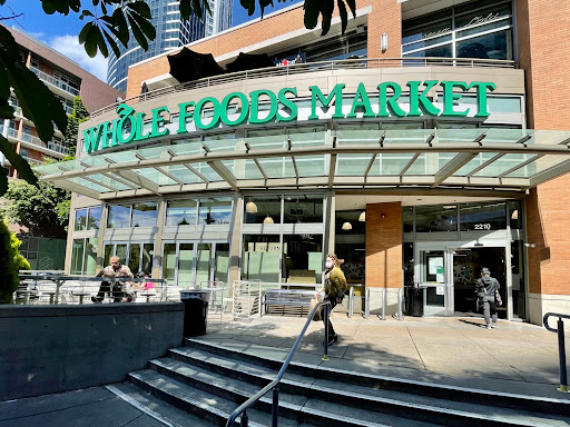 Whole Foods Market, 2210 Westlake Ave, Seattle, WA 98121, USA, 