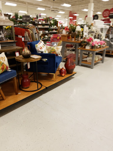 Department Store «T.J. Maxx», reviews and photos, 225 High St #17, Ellsworth, ME 04605, USA
