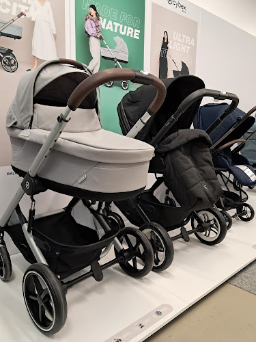 SaturBaby.pl Wózki Dziecięce i Foteliki Samochodowe Warszawa Białołęka - Sklep z artykułami dla niemowląt