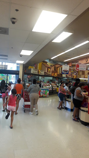 Grocery Store «El Rancho Supermercado», reviews and photos, 6800 Berkman Dr, Austin, TX 78723, USA