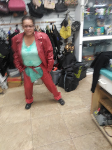 Pawn Shop «Capital Pawn», reviews and photos, 1933 Davis Blvd, Naples, FL 34104, USA