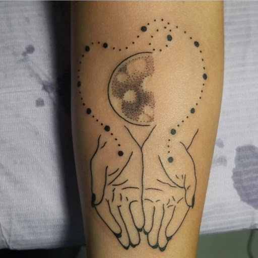 Explore simple line work tattoo ideas, creative tattoo ideas in Miami, available at Tattoos by Lou Miami - Kendall