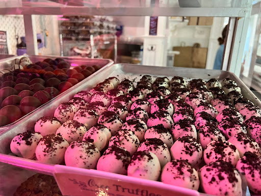 Dessert Restaurant «Shyndigz», reviews and photos, 1903 W Cary St, Richmond, VA 23220, USA