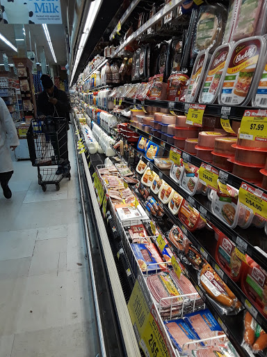 Supermarket «Myrtle Avenue Food Bazaar Supermarket», reviews and photos, 1102 Myrtle Ave, Brooklyn, NY 11206, USA