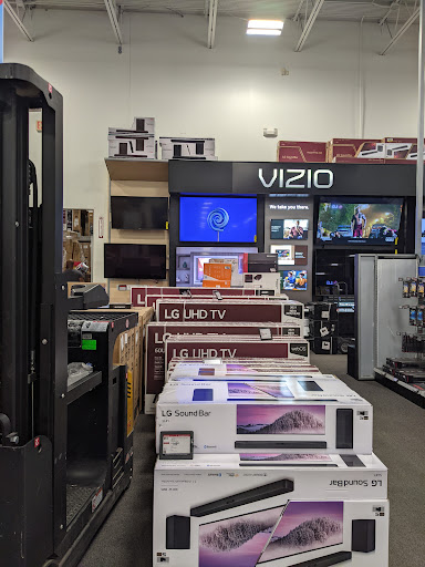 Electronics Store «Best Buy», reviews and photos, 2452 E Springs Dr, Madison, WI 53704, USA