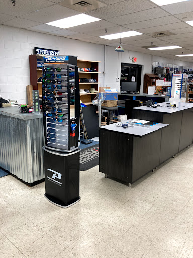 Bicycle Store «Trek Bicycle Store Greensboro», reviews and photos, 1209 Battleground Ave, Greensboro, NC 27408, USA