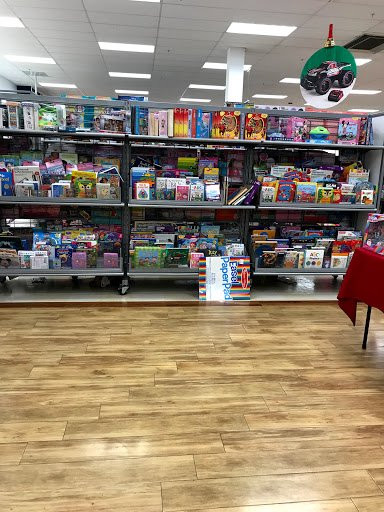 Furniture Store «HomeGoods», reviews and photos, 501 Town Centre Dr, Glen Mills, PA 19342, USA