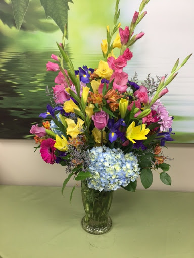 Florist «Plainfield Florist», reviews and photos, 1017 E Main St, Plainfield, IN 46168, USA