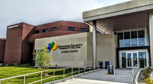 Book Store «Johnson County Community College: Bookstore», reviews and photos, 12345 College Blvd, Overland Park, KS 66210, USA