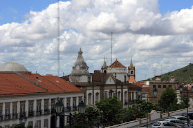 Praça da República 100 Parking