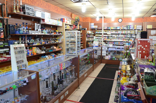 Tobacco Shop «Tobacco Outlet», reviews and photos, 9239 Waukegan Rd, Morton Grove, IL 60053, USA