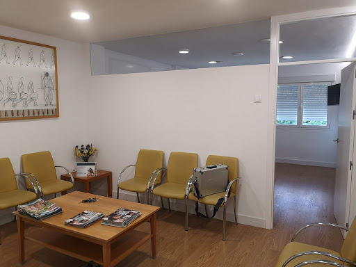 Centro médico,  dental y dietetico en Camas, Sevilla