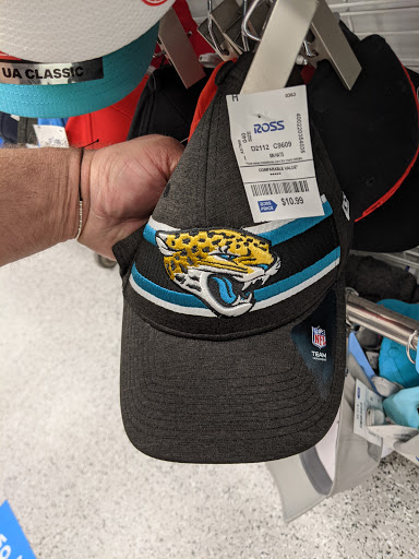 Clothing Store «Ross Dress for Less», reviews and photos, 1082 S Mt Vernon Ave, Colton, CA 92324, USA