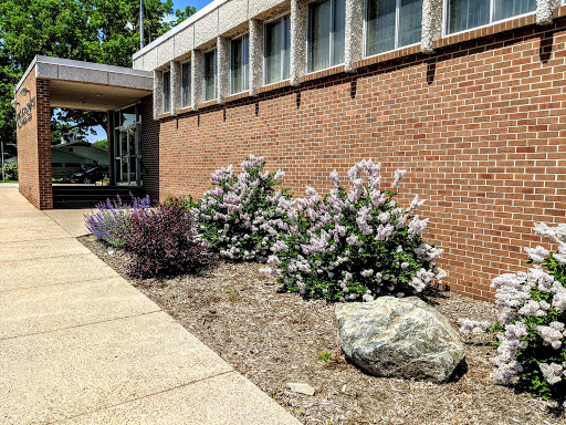 Post Office «United States Postal Service», reviews and photos, 300 N Pine St, Chaska, MN 55318, USA