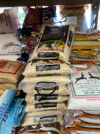 Grocery Store «Alhijrah Groceries», reviews and photos, 2043 Bloomingdale Rd, Glendale Heights, IL 60139, USA